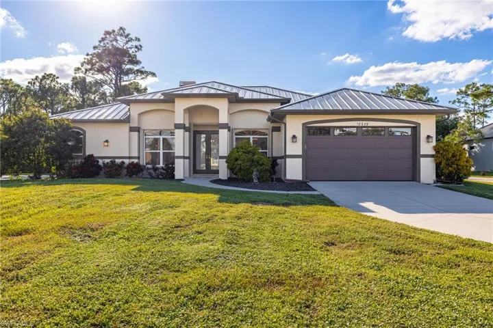 18839 Baseleg Ave, North Fort Myers, Florida 33917