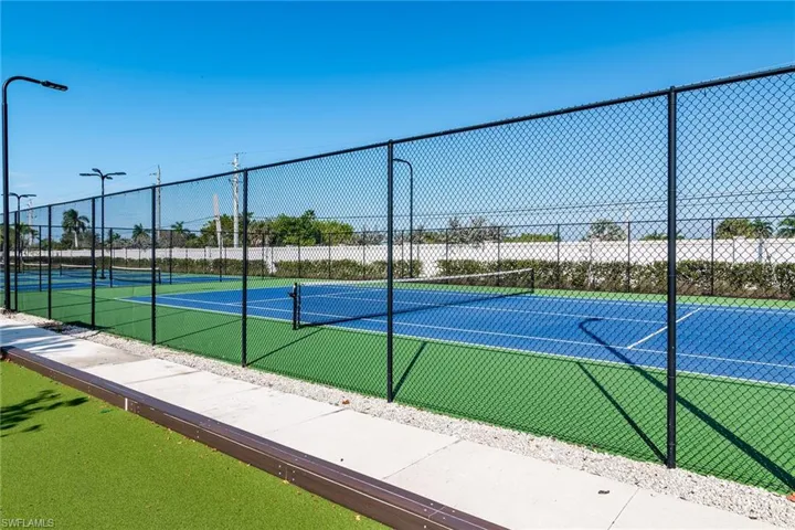 1265  Enbrook  LOOP, Naples, FL 34114