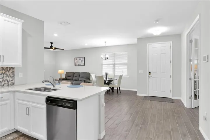 1265  Enbrook  LOOP, Naples, FL 34114