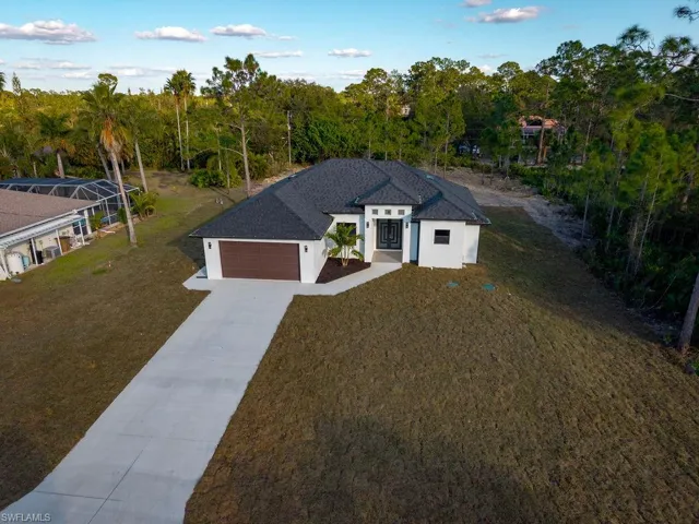 Aerial view of property and surrounding area