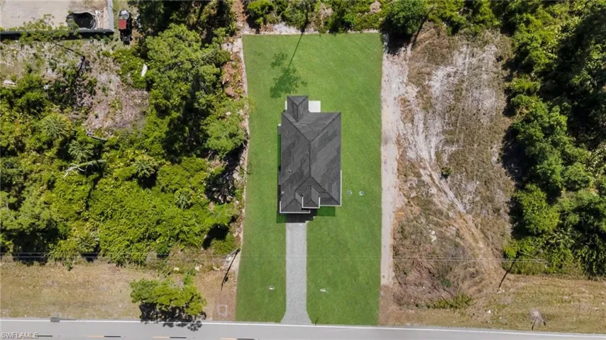 347 Columbus Blvd, Lehigh Acres, Florida 33974