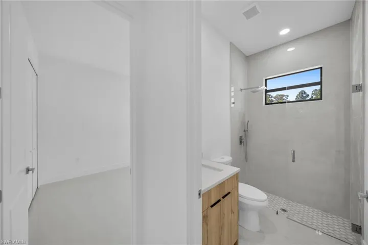 347 Columbus Blvd, Lehigh Acres, Florida 33974