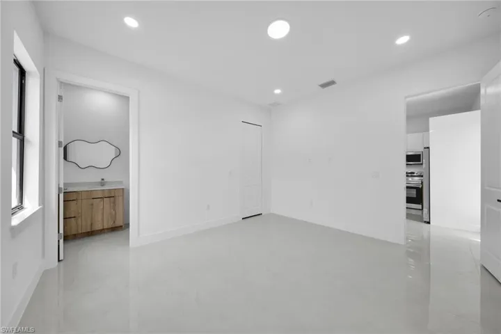 347 Columbus Blvd, Lehigh Acres, Florida 33974