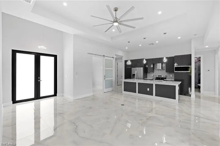 2513 13th St Sw, Lehigh Acres, Florida 33976