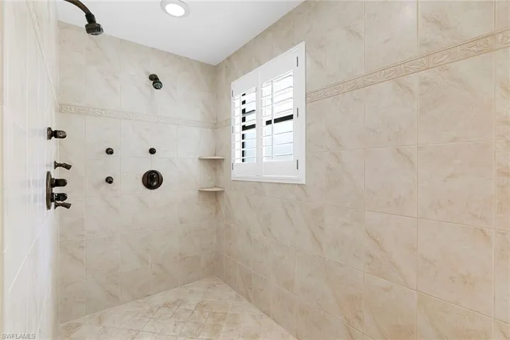 5731 Cypress Hollow Way, Naples, Florida 34109