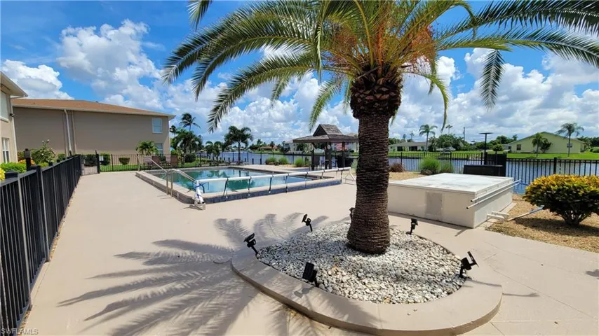4405 Country Club BLVD # C203, CAPE CORAL FL 33904