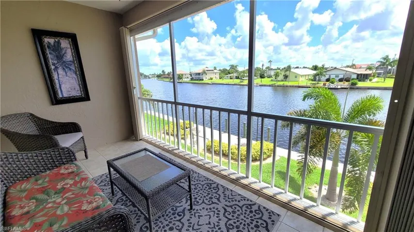 4405 Country Club BLVD # C203, CAPE CORAL FL 33904