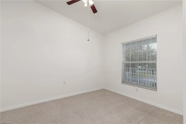 Guest bedroom.