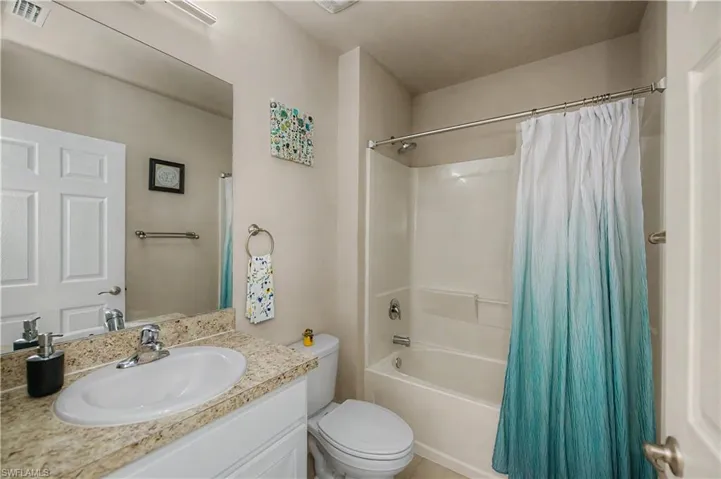 1st floor bathroom