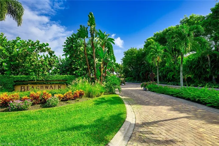 Surrounding community with a lawn