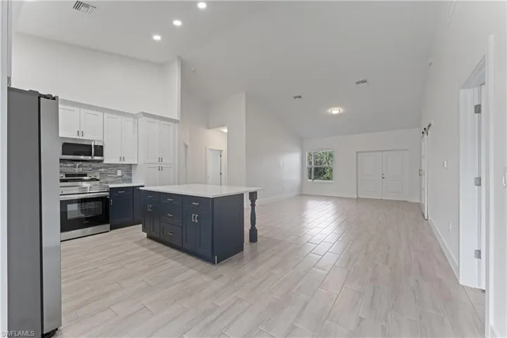 629  Loleta  CT, Lehigh Acres, FL 33972