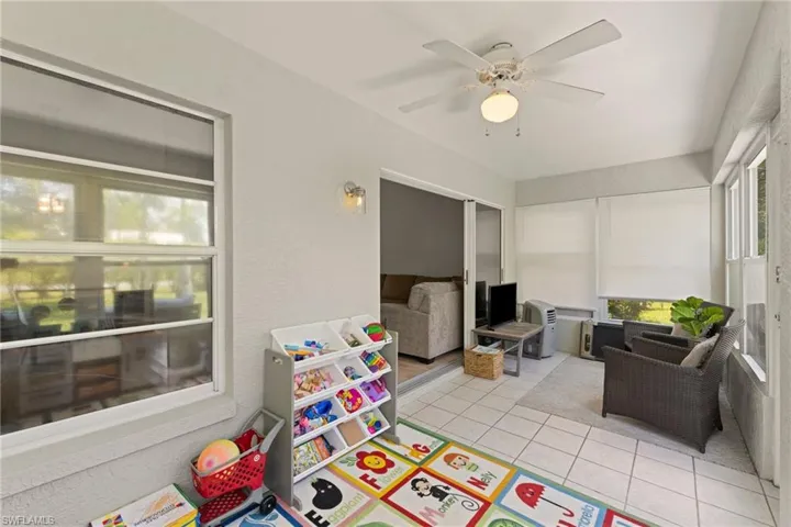 7810  Cameron  CIR, Fort Myers, FL 33912