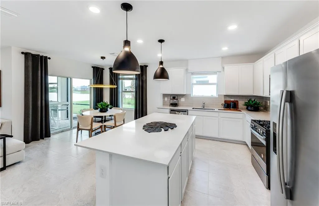 1165 Caloosa Creek DR, Labelle, FL 33935,225008822