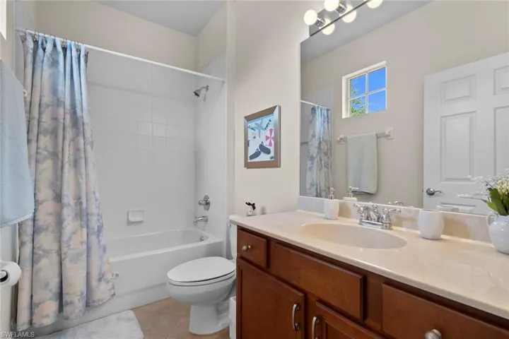 12831  Carrington  CIR, Naples, FL 34105