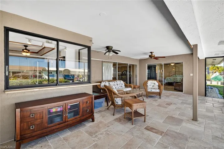 1818 Cherie Ln, North Fort Myers, Florida 33917