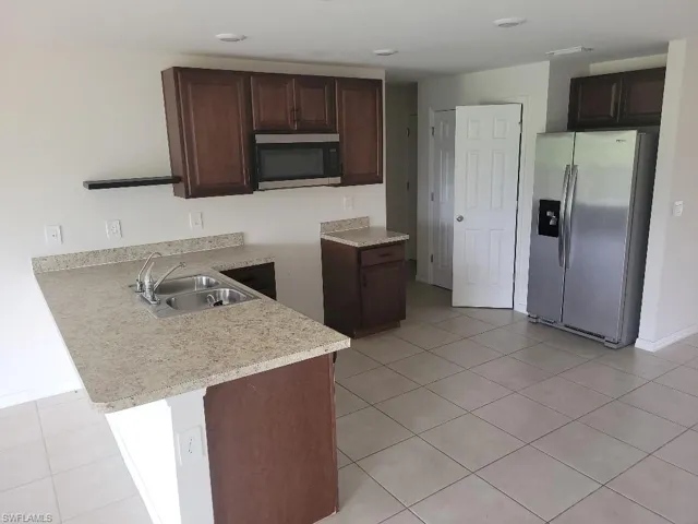 3303 75th St W, Lehigh Acres, Florida 33971
