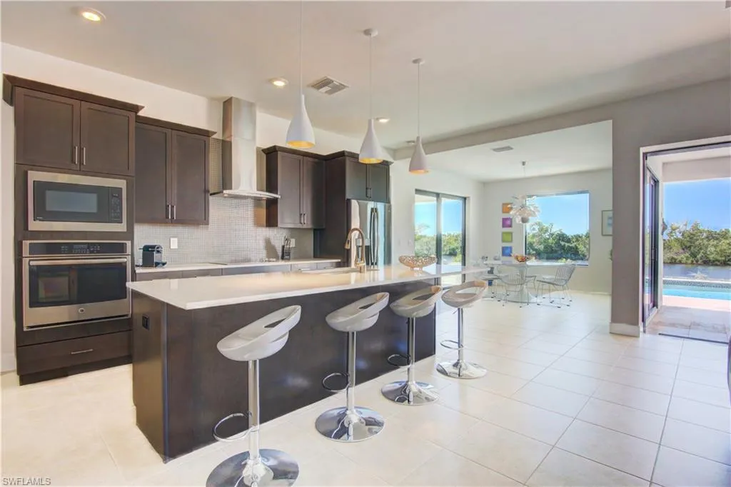 2906 29th TER, Cape Coral, FL 33914,224029851