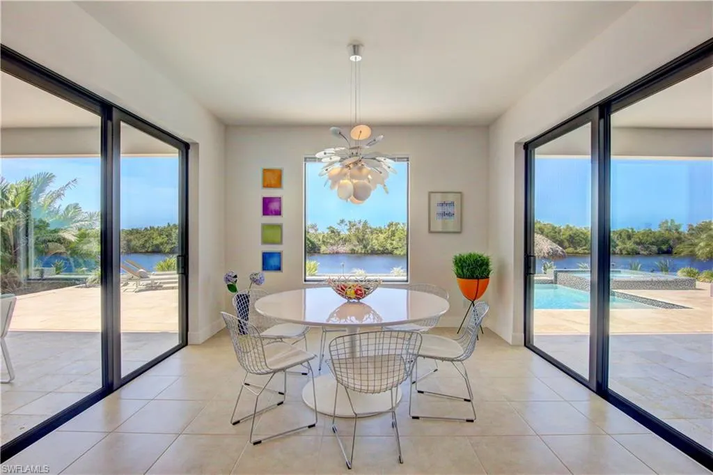 2906 29th TER, Cape Coral, FL 33914,224029851