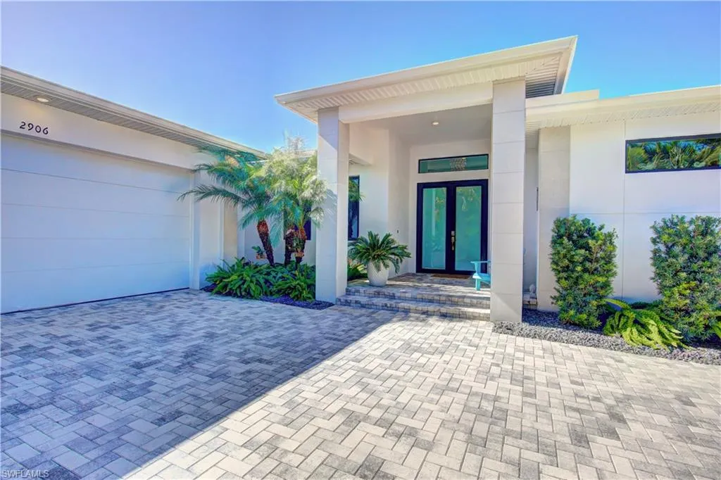 2906 29th TER, Cape Coral, FL 33914,224029851