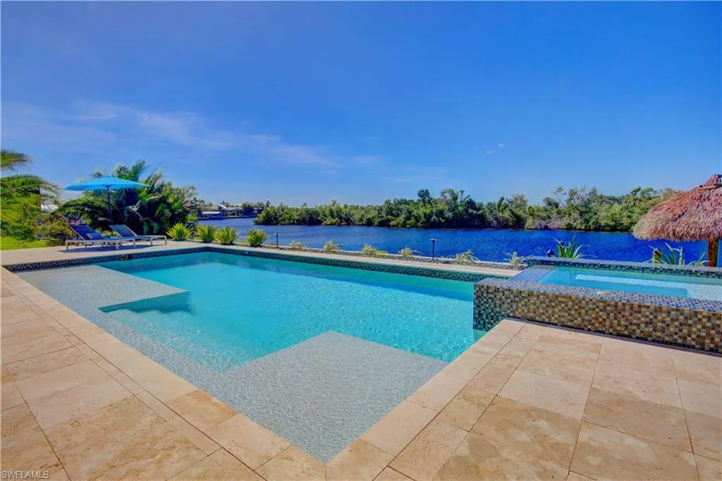2906 29th TER, Cape Coral, FL 33914,224029851