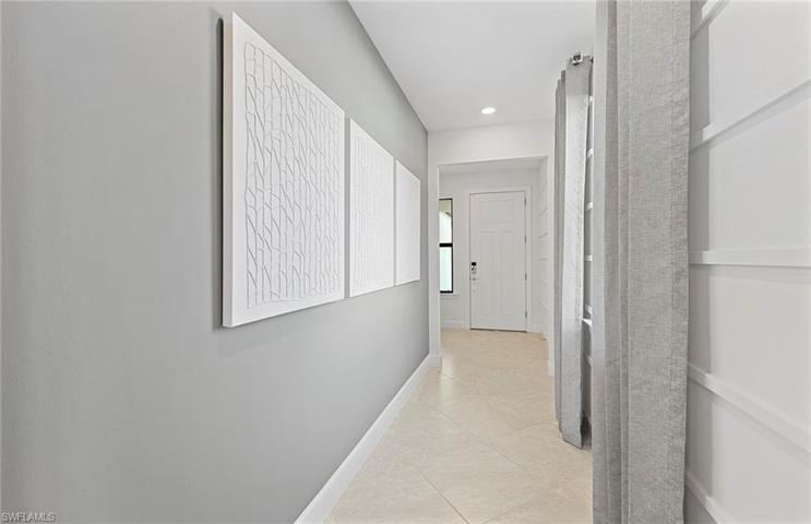 Photo of furnished model, options may vary.