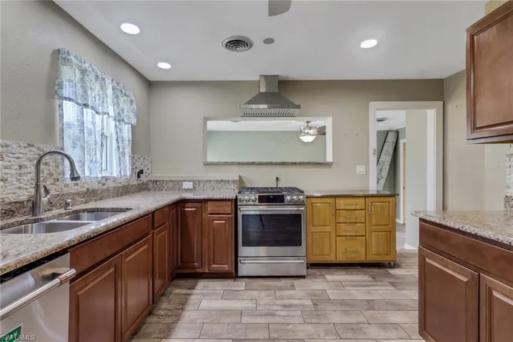 1857 Sunset Pl, Fort Myers, Florida 33901