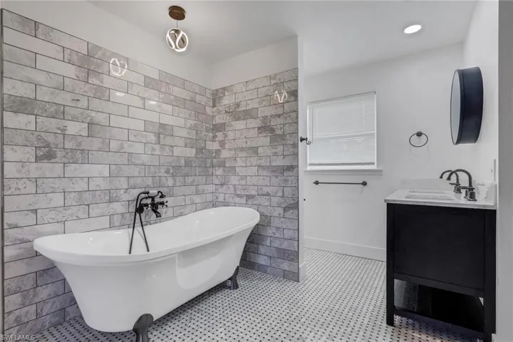 1857 Sunset Pl, Fort Myers, Florida 33901