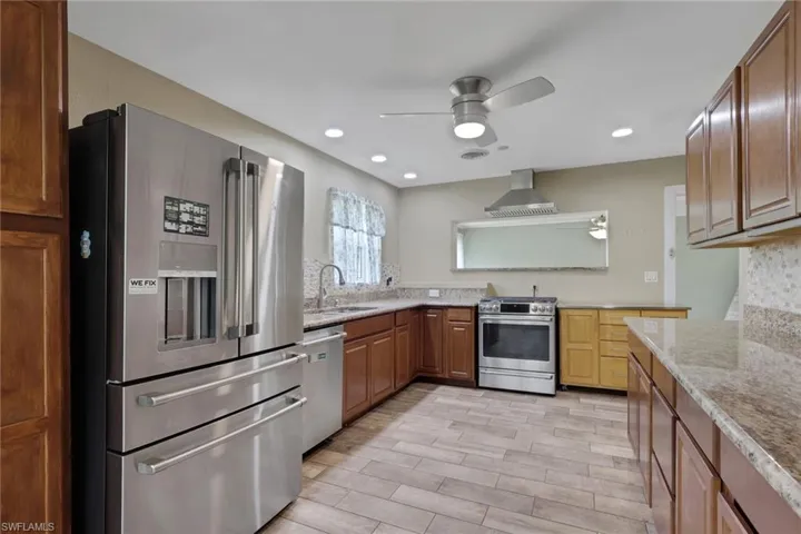 1857 Sunset Pl, Fort Myers, Florida 33901