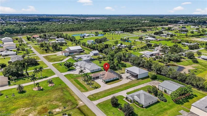Aerial perspective of airpark community area