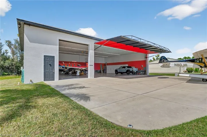 View of Hangar44.5' X 14' HYDRAULIC DOOR