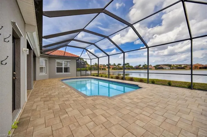 9935 Via San Marco Loop, Fort Myers, Florida 33905