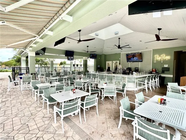 Flip Flops Pool Side Bar and Grill
