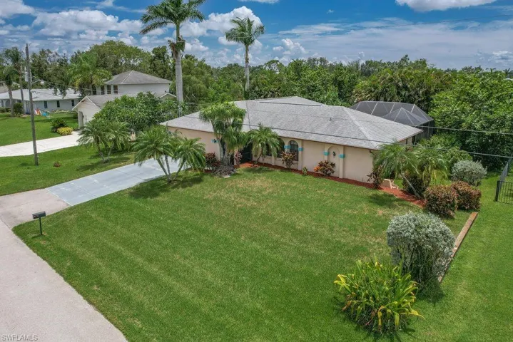 6640  Fairview  ST, Fort Myers, FL 33966