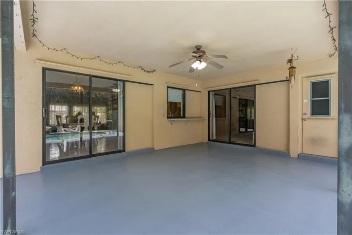 View of patio / terrace featuring ceiling fan