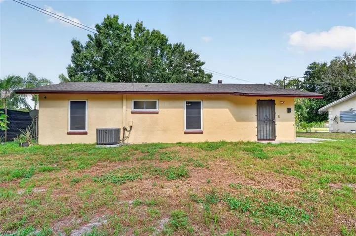 1228 18th St, Immokalee, Florida 34142