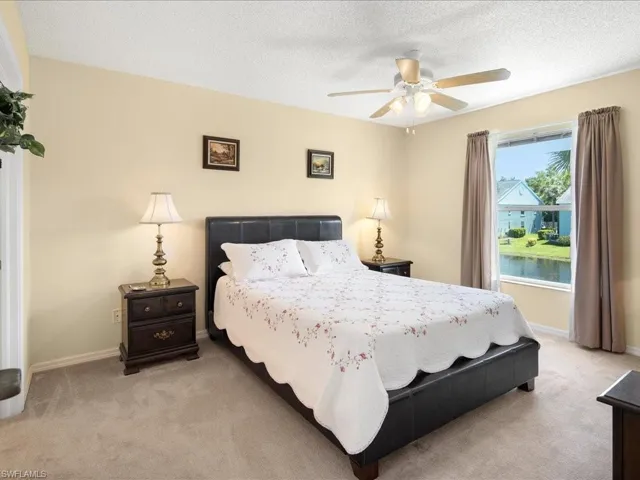 185  Grand Oaks  WAY, Naples, FL 34110