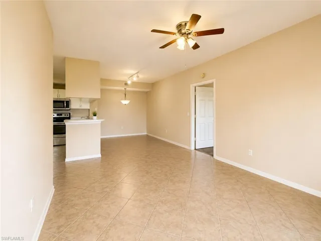 6490 Aragon Way 303, Fort Myers, Florida 33966