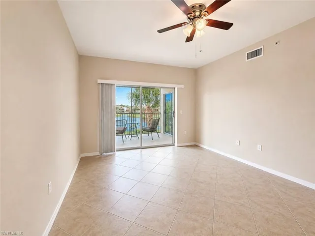 6490 Aragon Way 303, Fort Myers, Florida 33966