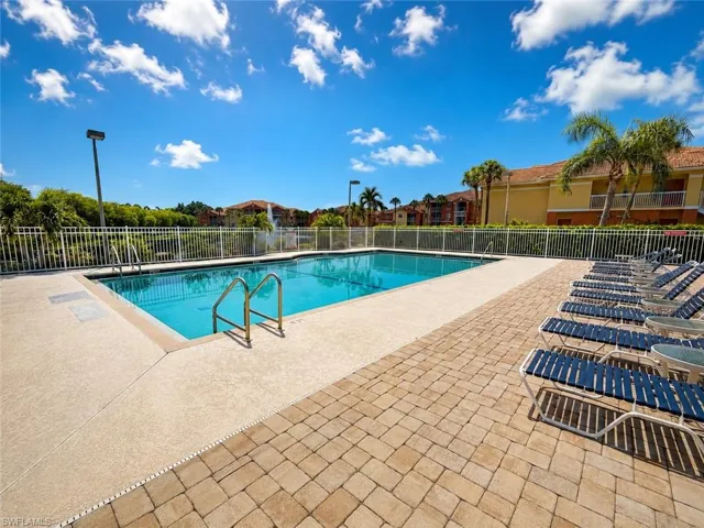6490 Aragon Way 303, Fort Myers, Florida 33966