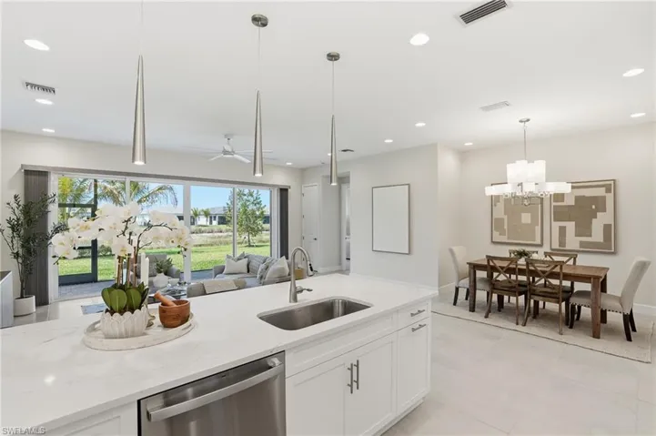 12391 Purple Ficus Way, Naples, Florida 34120