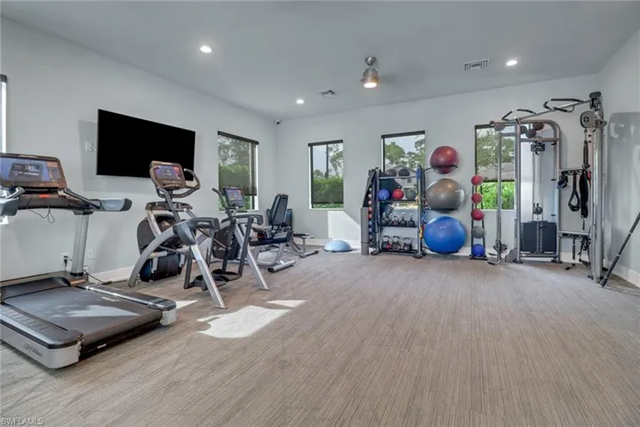 14846 Loggerhead Dr, Naples, Florida 34120