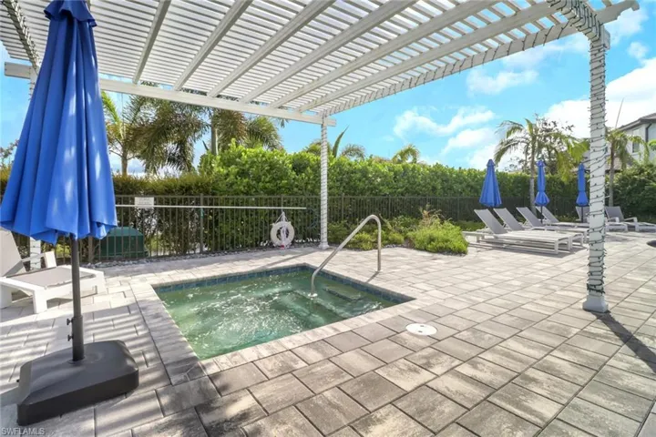 14846 Loggerhead Dr, Naples, Florida 34120