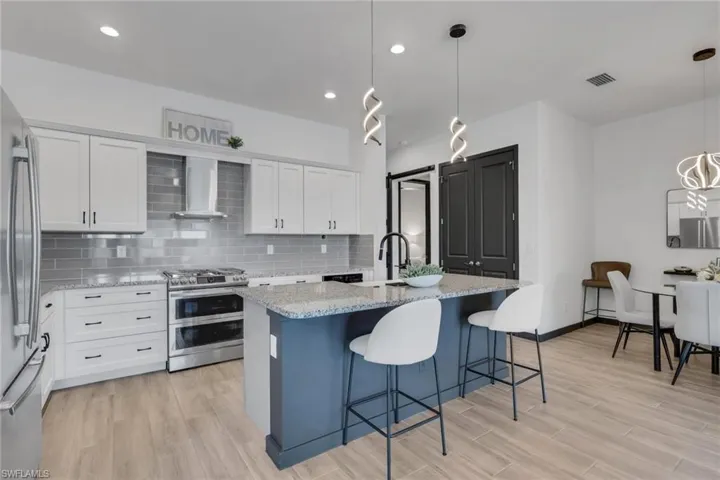 14846 Loggerhead Dr, Naples, Florida 34120