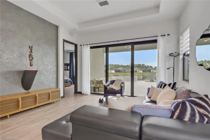 14846 Loggerhead Dr, Naples, Florida 34120