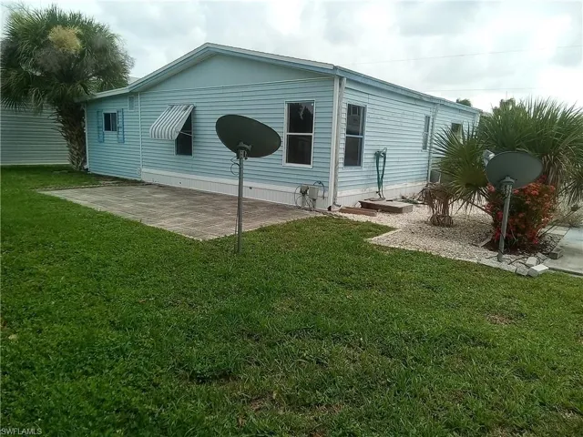 4999 Gulfgate Ln, St. James City, Florida 33956