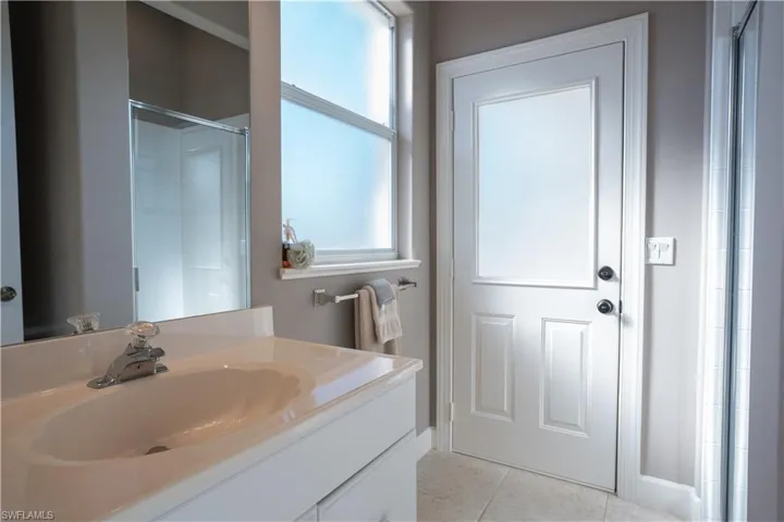 Super Second Bedroom Ensuite with Pool Access Door!
