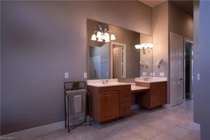 Master Bathroom with Lots of Extras!