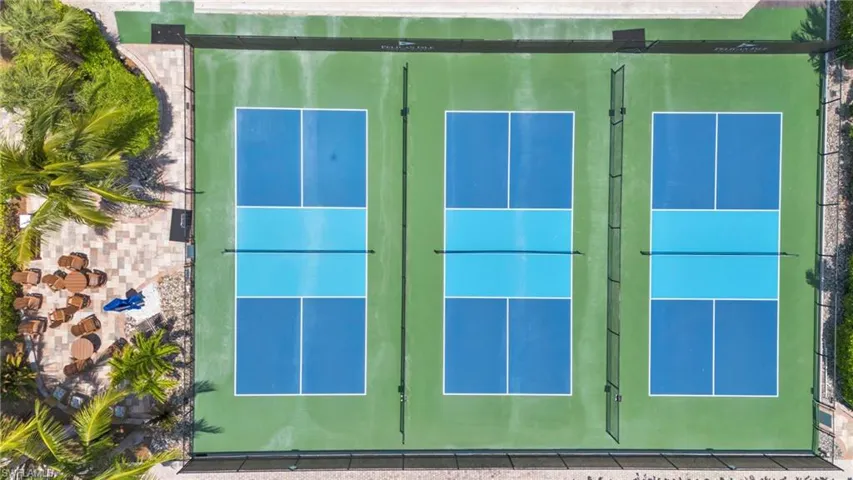 THE CLUB PICKLEBALL COURTS -MEMBERS