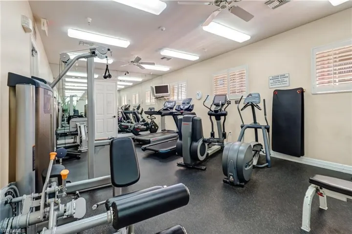 450  Bayfront  PL, Naples, FL 34102