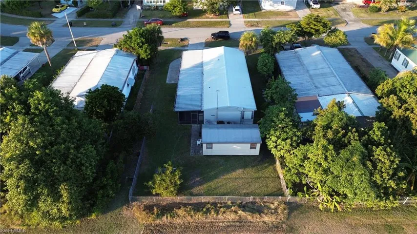 Aerial view of property and surrounding area